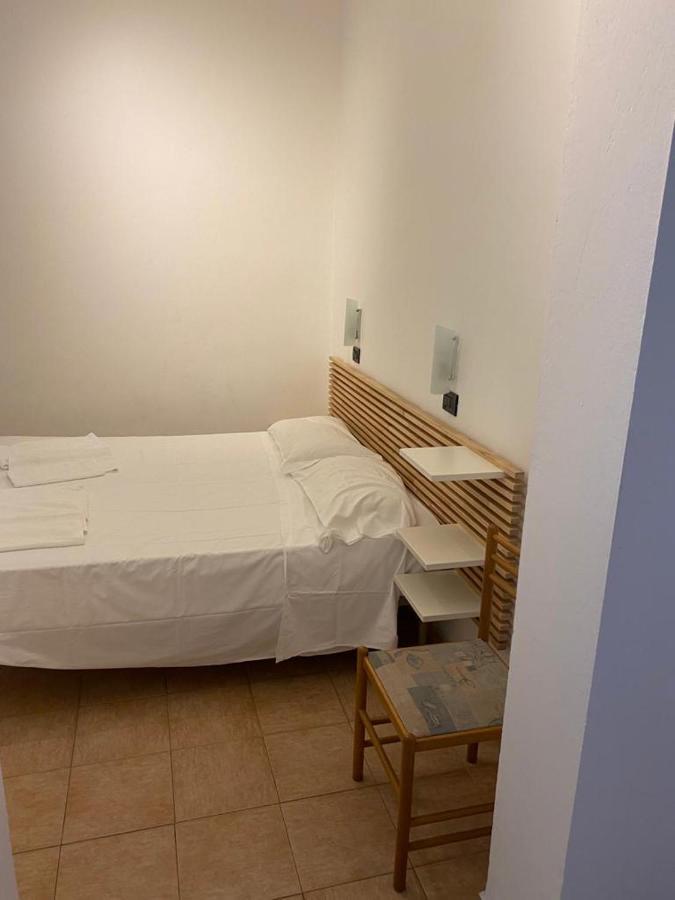 Hotel Nuovo Metropol Albissola Marina Bagian luar foto