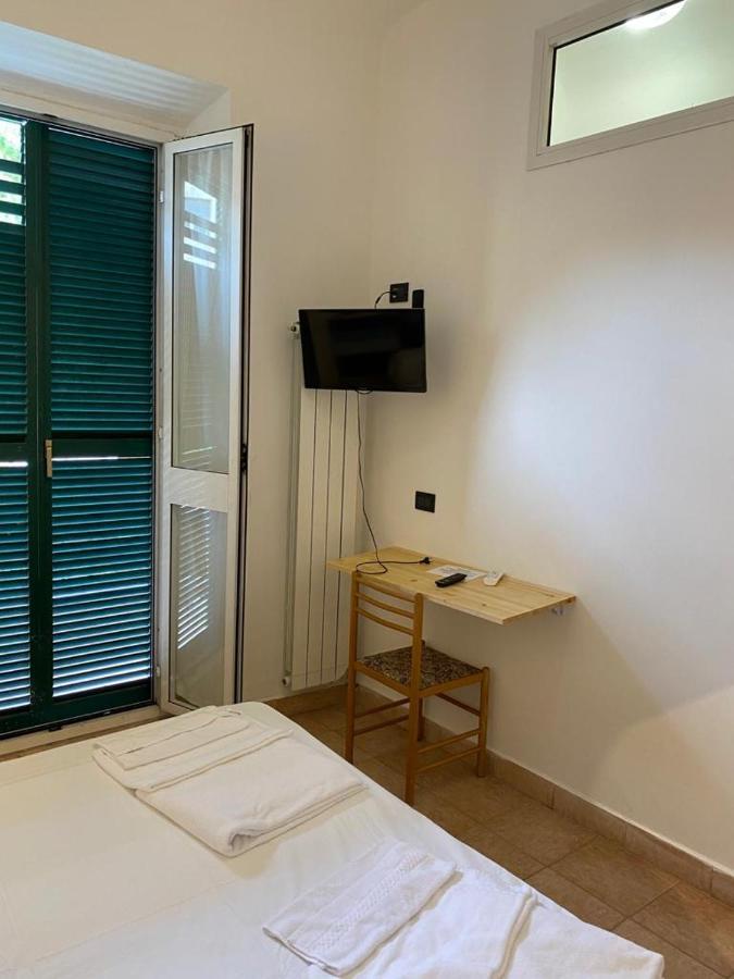 Hotel Nuovo Metropol Albissola Marina Bagian luar foto